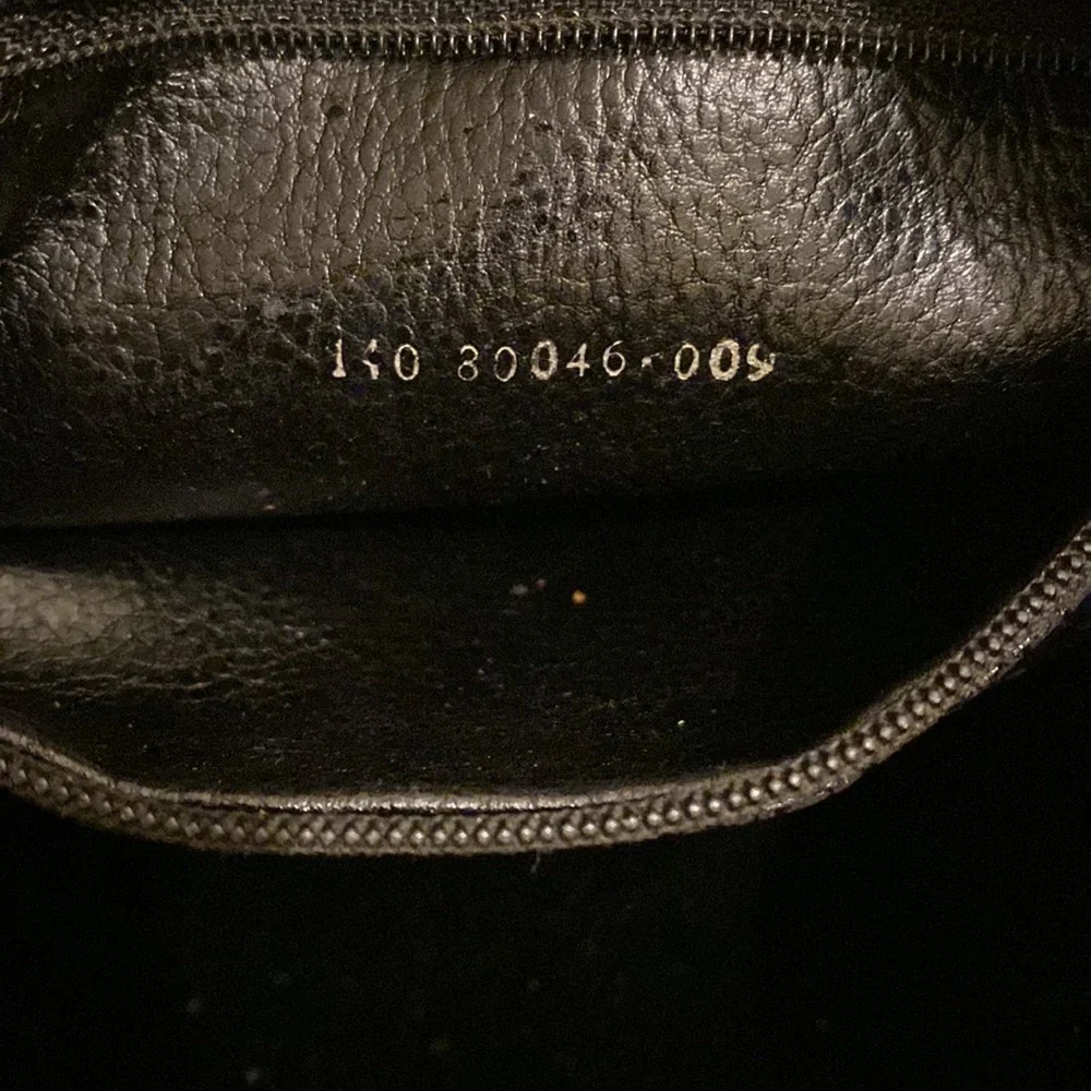 FENDI VINTAGE MADE IN ITALY BAG . - Picture 10 of 15